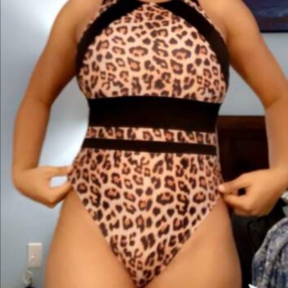 Animal print one piece bathing suit ladies large - Picture 4 of 7